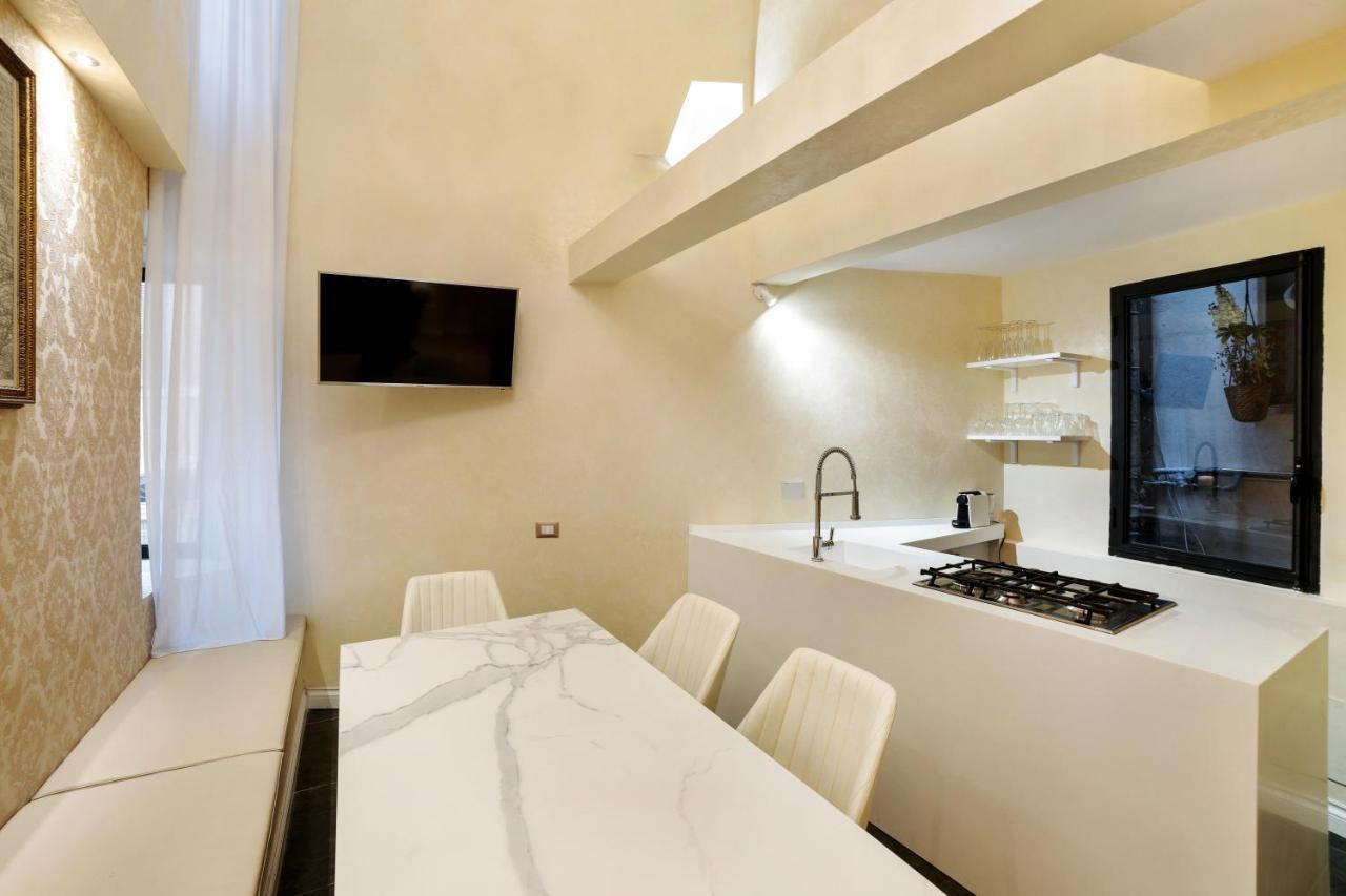 Pantheon Hedonism Apartment โรม ภายนอก รูปภาพ