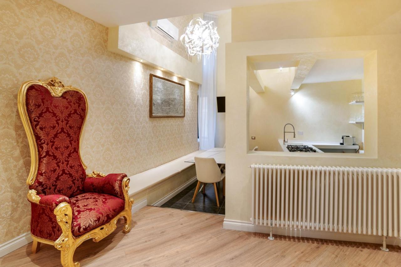 Pantheon Hedonism Apartment โรม ภายนอก รูปภาพ